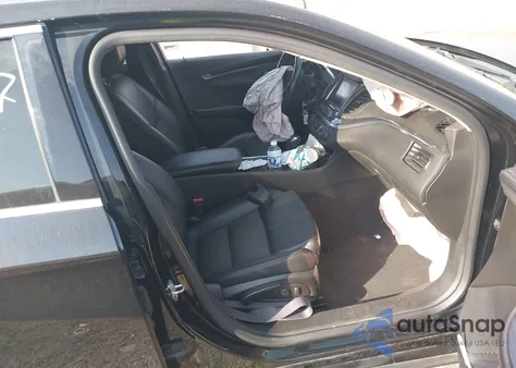 2017 Chevrolet Impala 1Lt z USA, uszkodzony, nr VIN 2G1105SA3H9168054